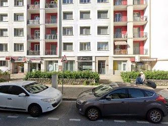 Façade de Camille Carrel - Praticienne en psychothérapie (Sophrologie, hypnose clinique, coaching), ancienne Sage-Femme - Grenoble à Grenoble