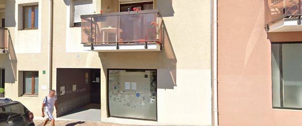 Façade de Charlotte Praticienne de santé Naturopathe à Voiron