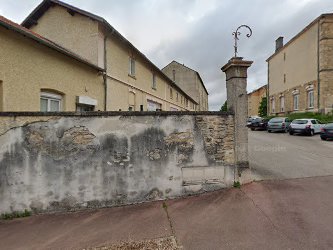 Façade de LP magnétisme magnétiseur et rebouteux à Les Abrets en Dauphiné